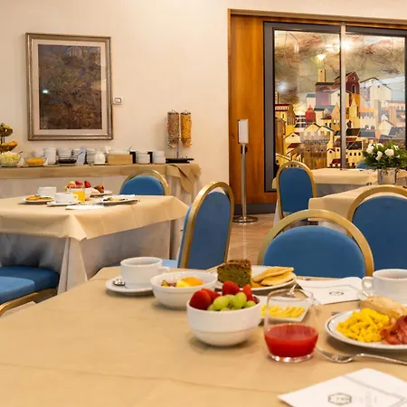 Hotel Minerva 4*