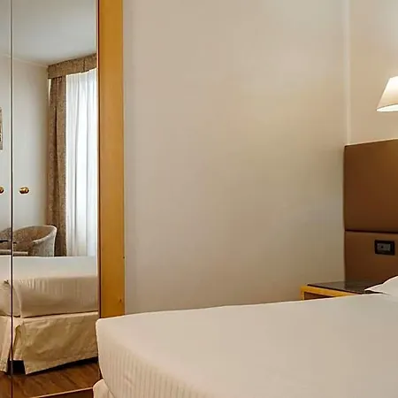 Hotel Minerva 4*