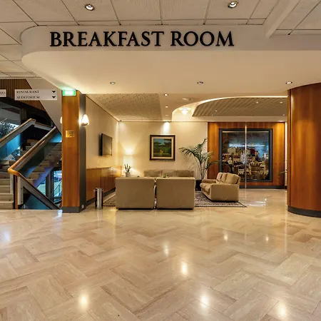 Minerva Hotel 4*